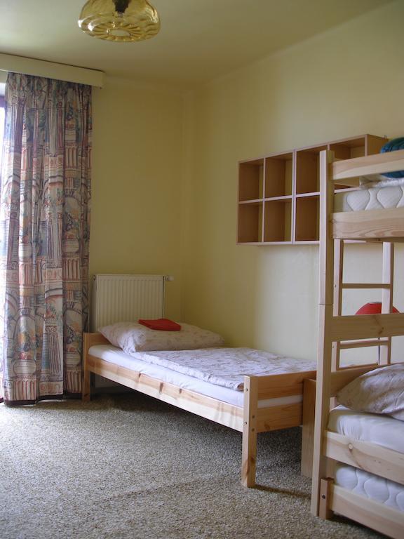 Penzion U Lesa Ceske Budejovice Quarto foto